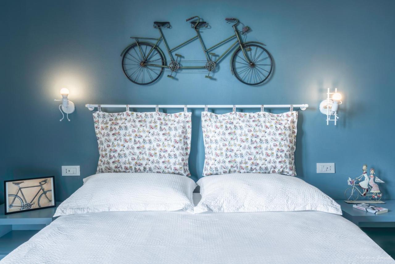Draisina Bike Apartments Due Oleggio Castello ภายนอก รูปภาพ