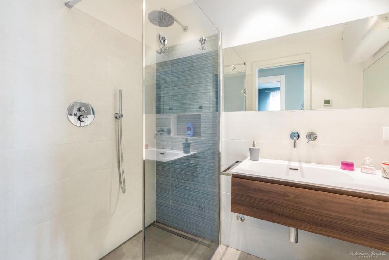 Draisina Bike Apartments Due Oleggio Castello ภายนอก รูปภาพ