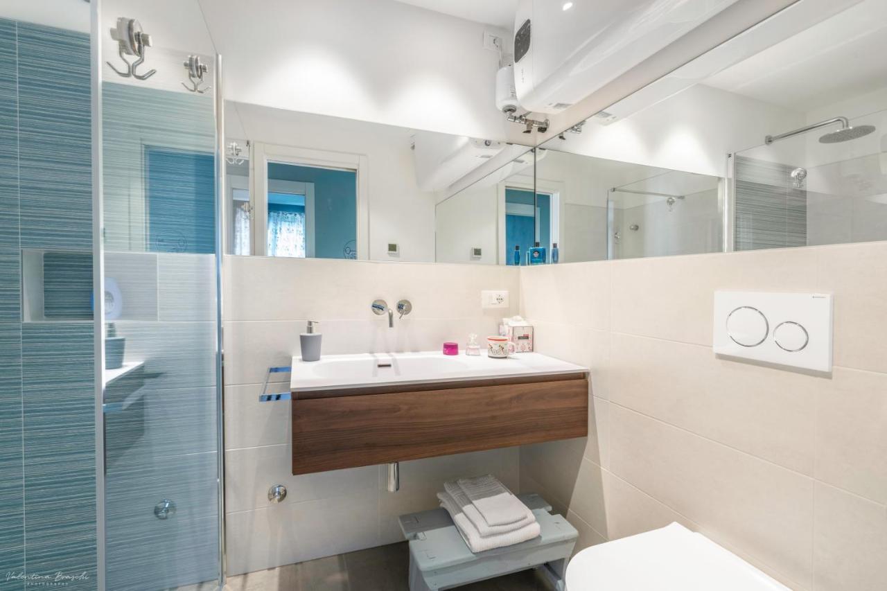 Draisina Bike Apartments Due Oleggio Castello ภายนอก รูปภาพ
